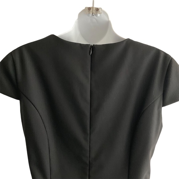 Jacob | Cap Sleeve Dress - Picture 9 of 11